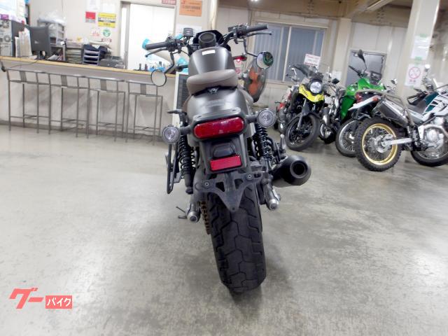 ホンダ レブル250 2021年モデル モリワキサイレンサー ステップ ビキニカウル 写真4