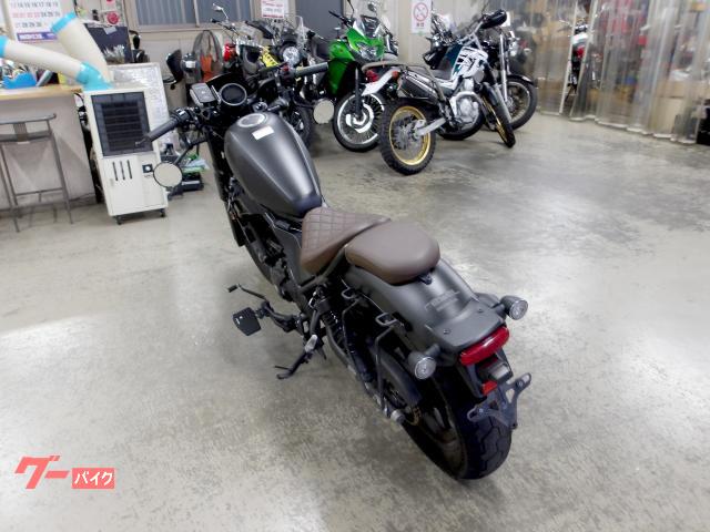 ホンダ レブル250 2021年モデル モリワキサイレンサー ステップ ビキニカウル 写真7