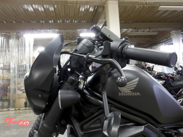 ホンダ レブル250 2021年モデル モリワキサイレンサー ステップ ビキニカウル 写真26