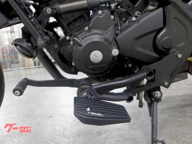 ホンダ レブル250 2021年モデル モリワキサイレンサー ステップ ビキニカウル 写真31
