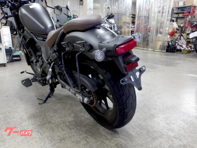 ホンダ レブル250 2021年モデル モリワキサイレンサー ステップ ビキニカウル 写真37