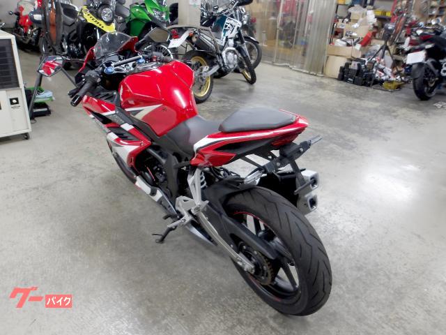 ホンダ CBR250RR 2017年モデル インジェクション 水冷2気筒エンジン搭載 写真7