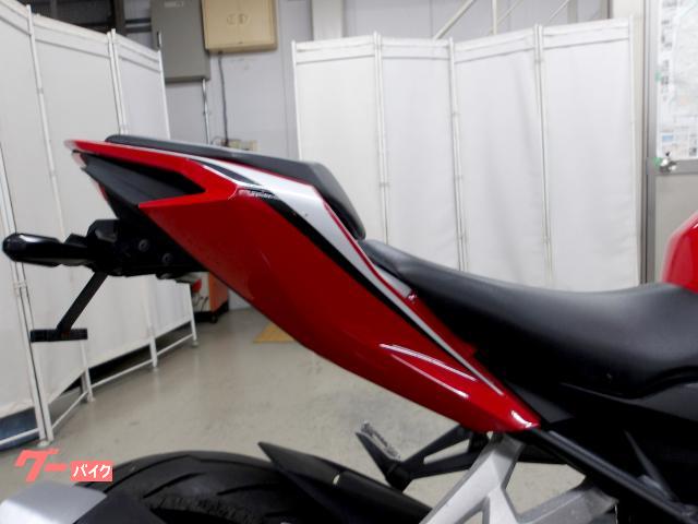 ホンダ CBR250RR 2017年モデル インジェクション 水冷2気筒エンジン搭載 写真20