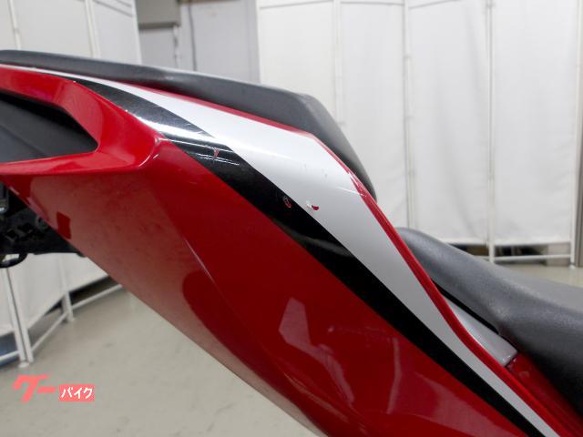 ホンダ CBR250RR 2017年モデル インジェクション 水冷2気筒エンジン搭載 写真21