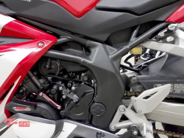 ホンダ CBR250RR 2017年モデル インジェクション 水冷2気筒エンジン搭載 写真35