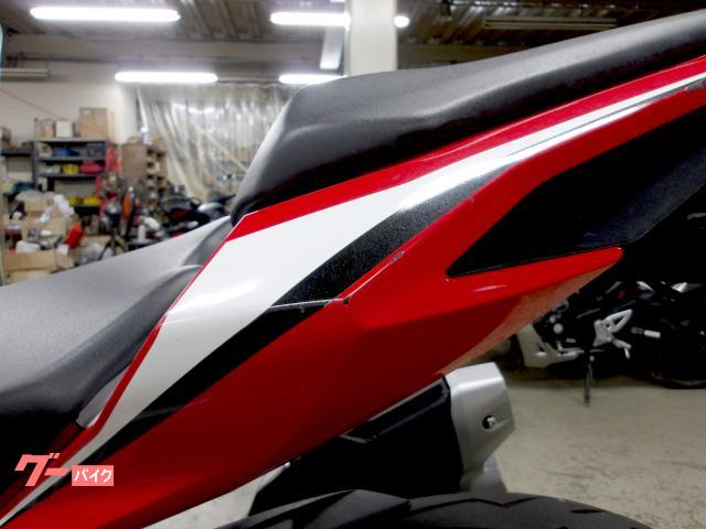 ホンダ CBR250RR 2017年モデル インジェクション 水冷2気筒エンジン搭載 写真41