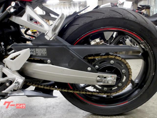 ホンダ CBR250RR 2017年モデル インジェクション 水冷2気筒エンジン搭載 写真42