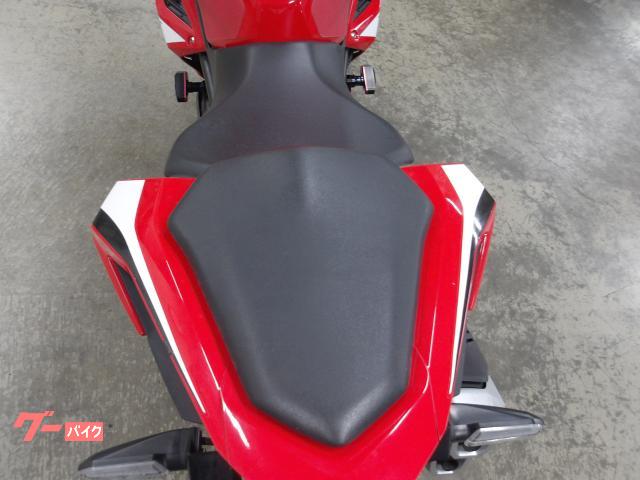 ホンダ CBR250RR 2017年モデル インジェクション 水冷2気筒エンジン搭載 写真48