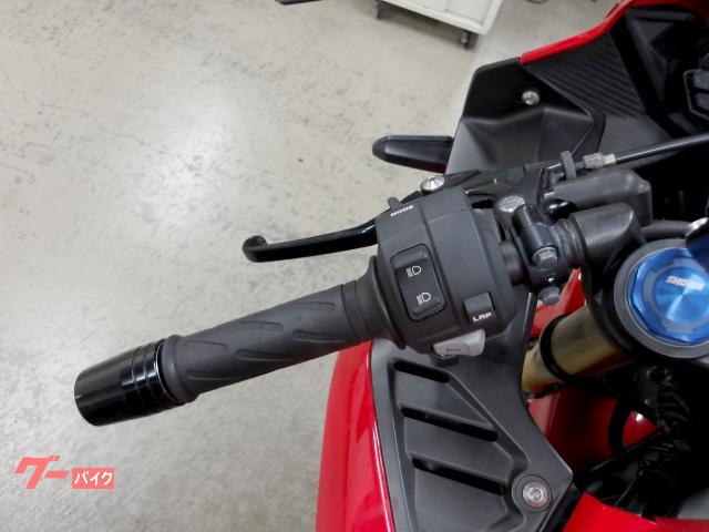 ホンダ CBR250RR 2017年モデル インジェクション 水冷2気筒エンジン搭載 写真52