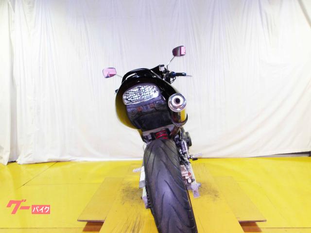 ホンダ HORNET 2001年モデル キャブレター 水冷4気筒エンジン 写真7
