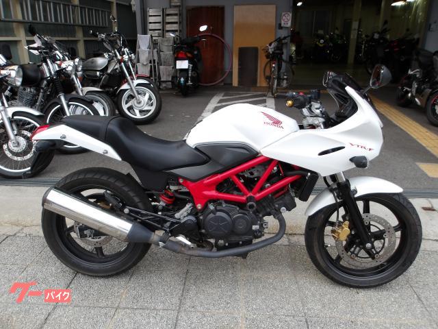 ホンダ VTR250F 2013年モデル インジェクション 水冷2気筒エンジン搭載 写真1