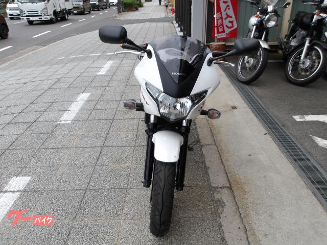 ホンダ VTR250F 2013年モデル インジェクション 水冷2気筒エンジン搭載 写真2