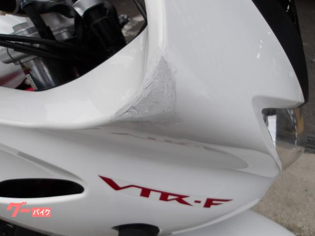 ホンダ VTR250F 2013年モデル インジェクション 水冷2気筒エンジン搭載 写真7