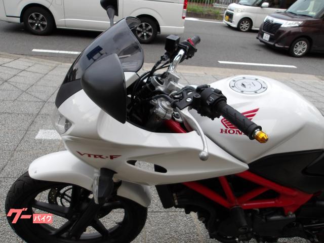 ホンダ VTR250F 2013年モデル インジェクション 水冷2気筒エンジン搭載 写真39