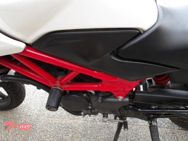 ホンダ VTR250F 2013年モデル インジェクション 水冷2気筒エンジン搭載 写真42