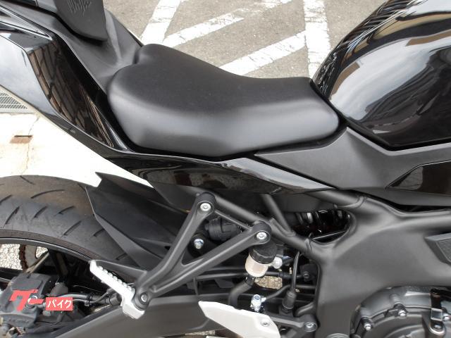 カワサキ Ｎｉｎｊａ　ＺＸ−２５Ｒ　２０２２年モデル　ＡＢＳ　純正スペアキー　インジェクション　水冷４気筒エンジン搭載 写真8