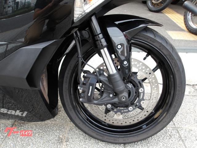 カワサキ Ｎｉｎｊａ　ＺＸ−２５Ｒ　２０２２年モデル　ＡＢＳ　純正スペアキー　インジェクション　水冷４気筒エンジン搭載 写真12