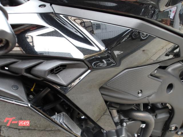 カワサキ Ｎｉｎｊａ　ＺＸ−２５Ｒ　２０２２年モデル　ＡＢＳ　純正スペアキー　インジェクション　水冷４気筒エンジン搭載 写真43