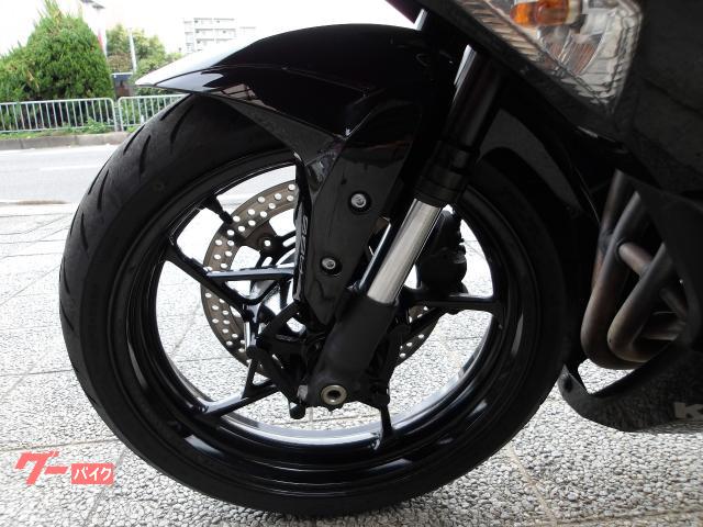 カワサキ Ｎｉｎｊａ　ＺＸ−２５Ｒ　２０２２年モデル　ＡＢＳ　純正スペアキー　インジェクション　水冷４気筒エンジン搭載 写真45
