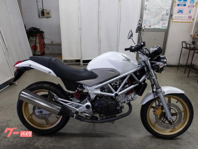 ホンダ ＶＴＲ２５０　２００９年モデル　インジェクション　水冷２気筒エンジン搭載 写真1