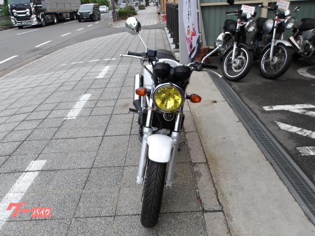 ホンダ ＶＴＲ２５０　２００９年モデル　インジェクション　水冷２気筒エンジン搭載 写真2