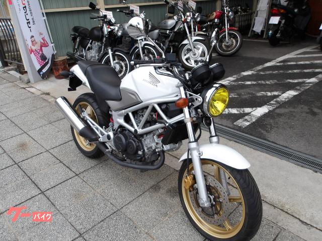 ホンダ ＶＴＲ２５０　２００９年モデル　インジェクション　水冷２気筒エンジン搭載 写真5