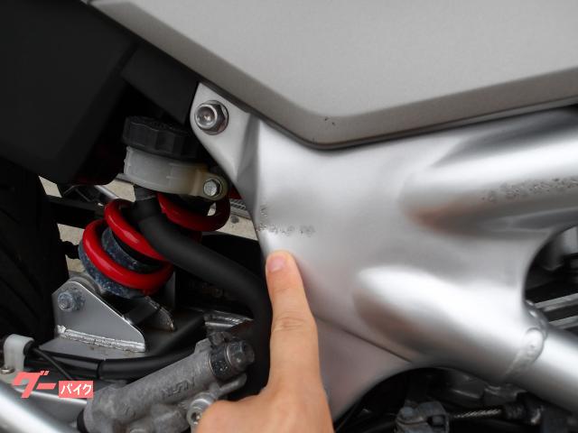 ホンダ ＶＴＲ２５０　２００９年モデル　インジェクション　水冷２気筒エンジン搭載 写真17