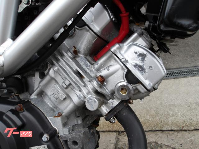 ホンダ ＶＴＲ２５０　２００９年モデル　インジェクション　水冷２気筒エンジン搭載 写真19