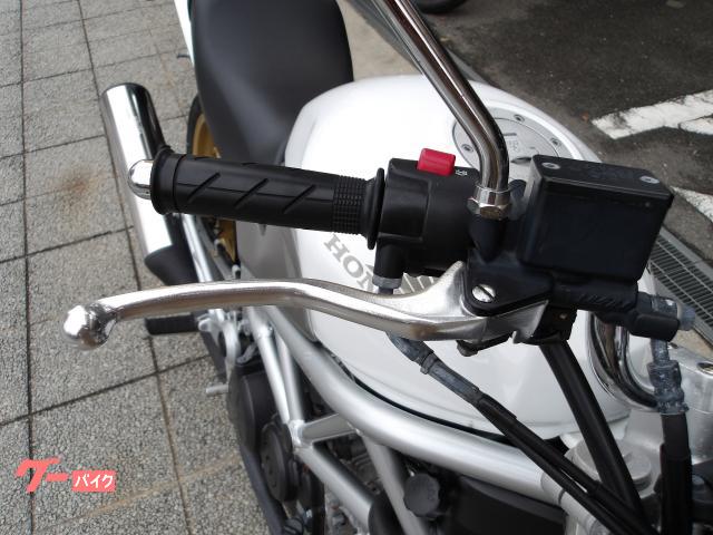 ホンダ ＶＴＲ２５０　２００９年モデル　インジェクション　水冷２気筒エンジン搭載 写真30