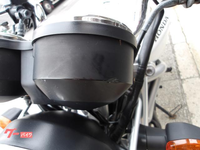 ホンダ ＶＴＲ２５０　２００９年モデル　インジェクション　水冷２気筒エンジン搭載 写真33