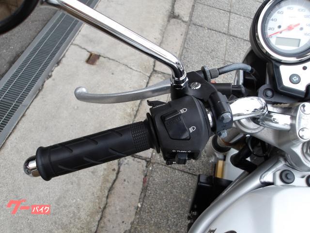 ホンダ ＶＴＲ２５０　２００９年モデル　インジェクション　水冷２気筒エンジン搭載 写真57