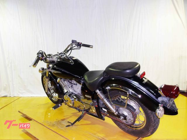 ヤマハ ドラッグスター２５０　２００５年モデル　キャブレター　空冷２気筒エンジン搭載 写真6