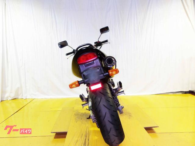 ホンダ ＨＯＲＮＥＴ　２００６年モデル　キャブレター　水冷４気筒エンジン搭載 写真7