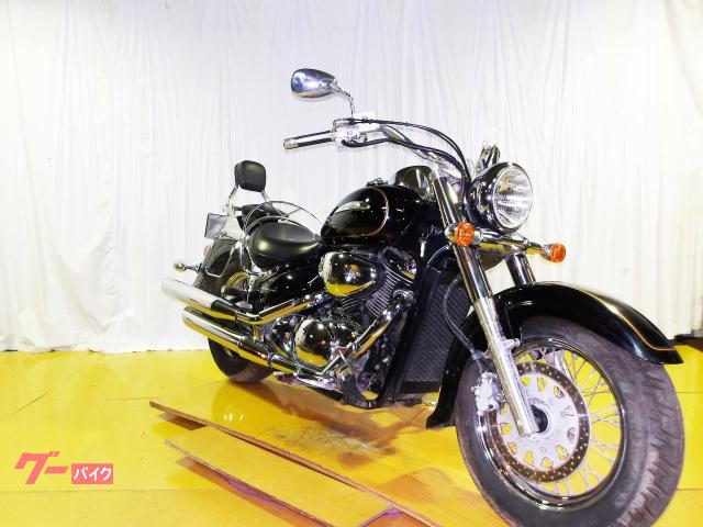 スズキ イントルーダークラシック 2003年モデル バックレスト サイドキャリア キャブレター車 水冷2気筒エンジン搭載 写真2