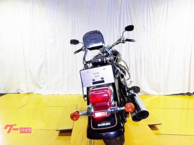 スズキ イントルーダークラシック 2003年モデル バックレスト サイドキャリア キャブレター車 水冷2気筒エンジン搭載 写真7